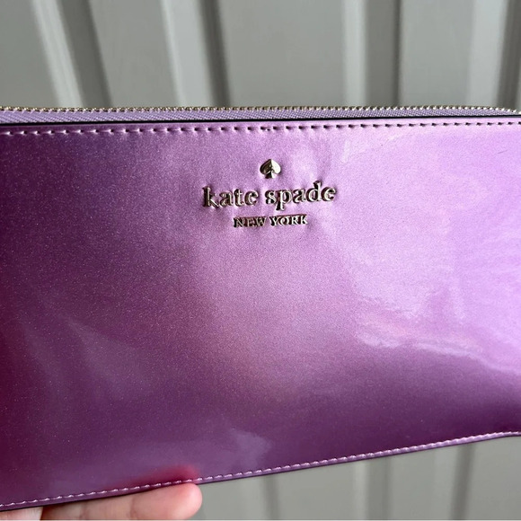 NWT Kate Spade Iridescent Quartz Wristlet 💜 - Picture 4 of 6